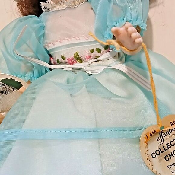 VTG 1987 Effanbee 12” Bridesmaid Beautiful Blue Dress Matching Hat - Picture 4 of 12